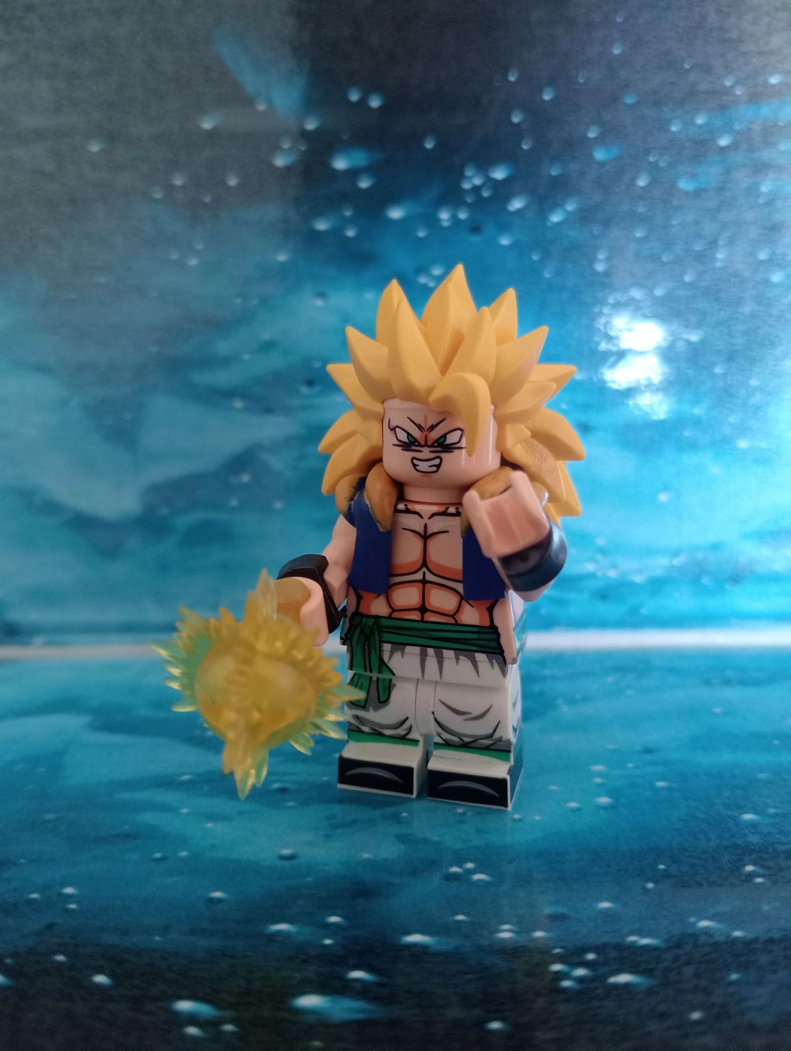 Figura Dragon Ball tipo LEGO